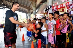 TM Basketball Para Sa Bayan holds successful tip-off