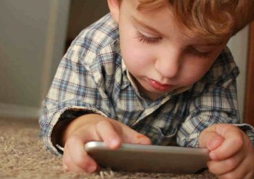 Survey shows parents worry their child is addicted to mobile devices