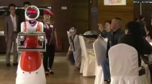 Robots take over a restaurant in China