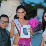 REDFOX awards Ms. REDFOX-Philippines Earth 2016 to Bellatrix Tan